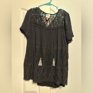 Knox Rose women’s dressy shirt size L worn once great condition